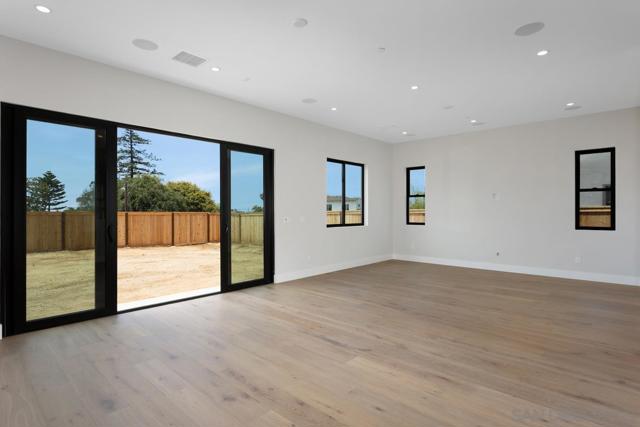 1752 Whaley St., Oceanside CA: https://media.crmls.org/mediaz/c90340dc-4258-4c85-baac-7fd5c58c41c5.jpg