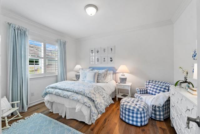 5158 Steinbeck Ct, Carlsbad CA: https://media.crmls.org/mediaz/c90360fd-edd4-4c59-bebc-f332bacbecf6.jpg