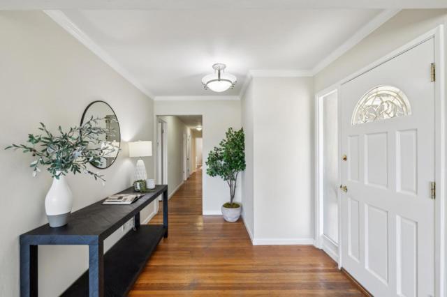 334 Sunfish Court, Foster City CA: https://media.crmls.org/mediaz/c9043637-70a4-47f0-9476-024af837cb4d.jpg