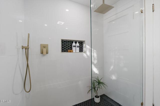 Detail Gallery Image 25 of 75 For 10047 Blackburn Rd, Ventura,  CA 93004 - 4 Beds | 4 Baths