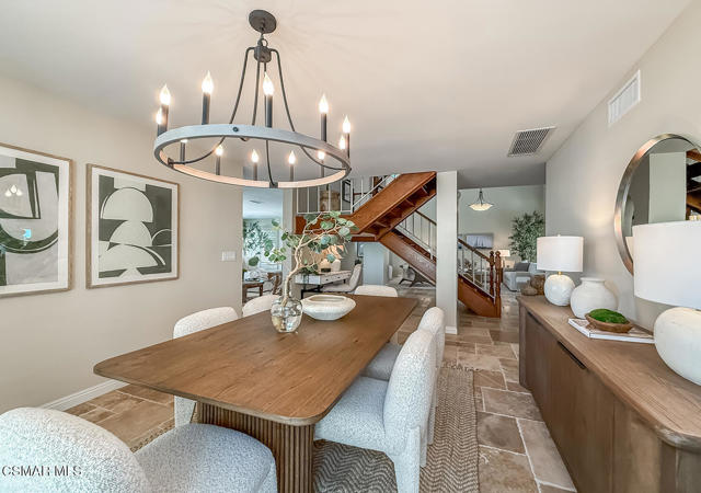 3331 Monte Carlo Drive, Thousand Oaks CA: https://media.crmls.org/mediaz/c9051e81-e1a6-4814-8fcf-7331d94f5c06.jpg