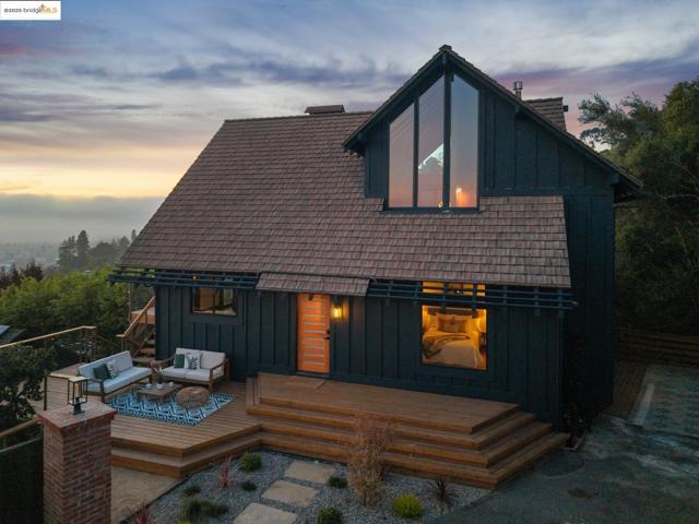 690 PANORAMIC WAY, Berkeley CA: https://media.crmls.org/mediaz/c90580d5-4522-4477-a8b6-032b87c22b53.jpg