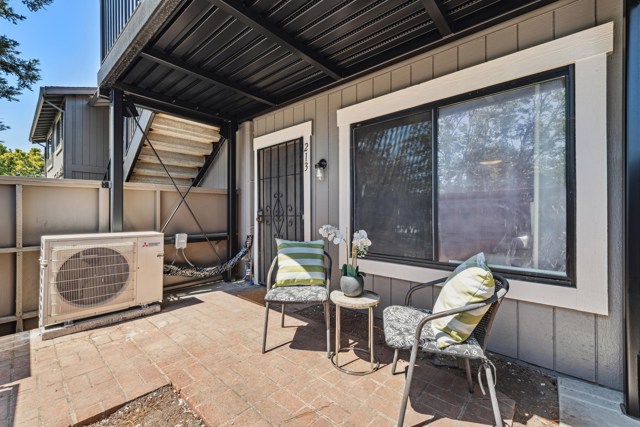 213 Ladera Plz, Union City CA: https://media.crmls.org/mediaz/c905eea6-d394-461b-8072-0d2ed09c4ad0.jpg