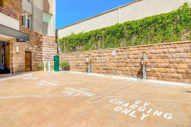 1465 C St, San Diego CA: https://media.crmls.org/mediaz/c90644ae-d46b-4b9a-9cc6-d4b2a8e7feb2.jpg