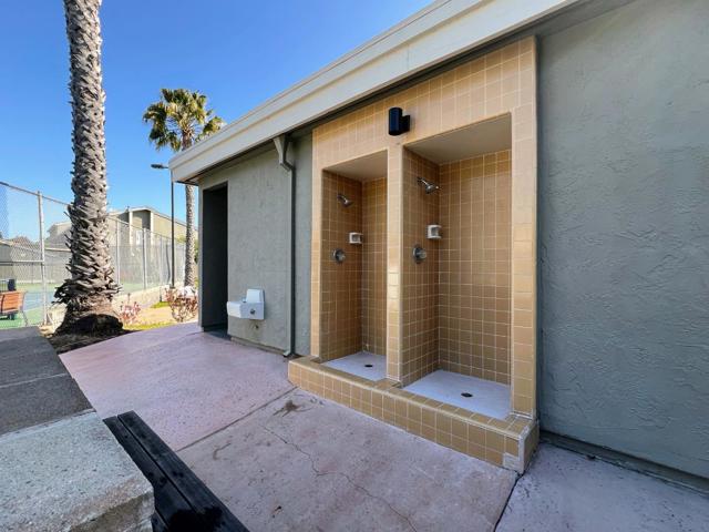 801 Ram Lane, Foster City CA: https://media.crmls.org/mediaz/c9065129-f192-4bdf-8992-a865a9e6ccbb.jpg