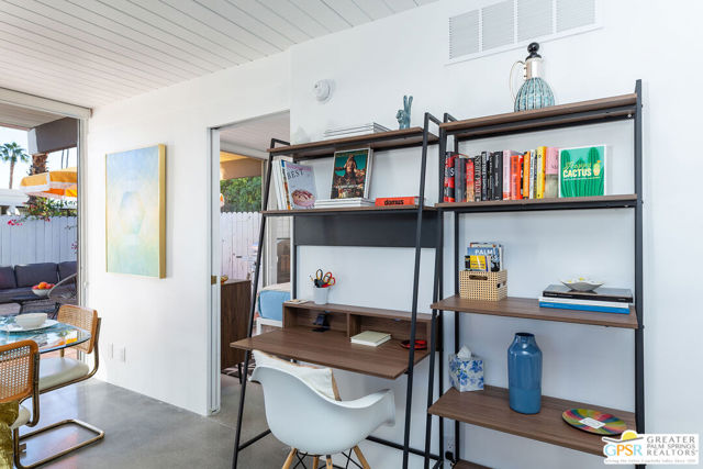 1111 E Palm Canyon Drive, Palm Springs CA: https://media.crmls.org/mediaz/c9071a16-33f7-462f-a5d5-397f834276a1.jpg