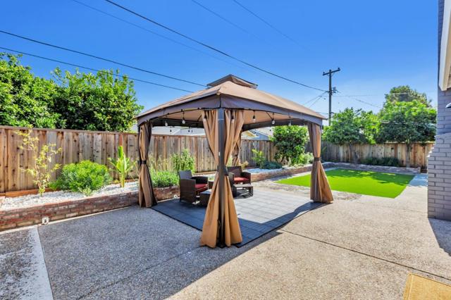 342 Swaps Drive, San Jose CA: https://media.crmls.org/mediaz/c907837d-ea8b-4af3-8d35-b098e973b8dc.jpg