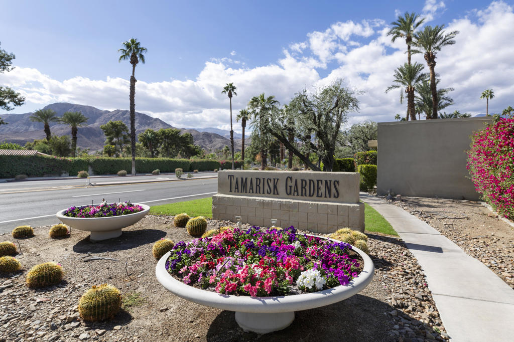 70164 Frank Sinatra Drive
