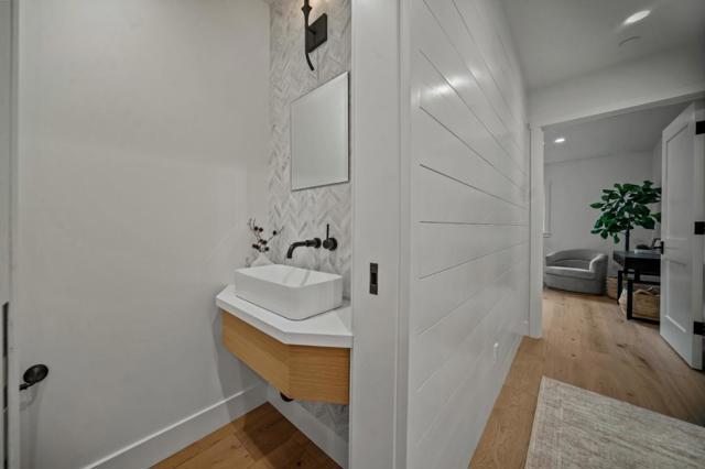 0 Santa Fe 7 SW of 8th Avenue, Carmel CA: https://media.crmls.org/mediaz/c9083e72-6b5c-425b-9315-8a43fc93306c.jpg