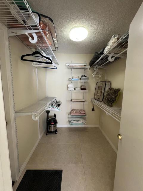 75 Calle Encinitas, Rancho Mirage CA: https://media.crmls.org/mediaz/c908af4f-a8c8-4abf-88ae-384022376020.jpg