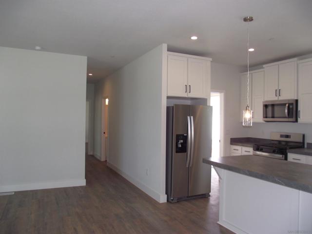 35109 Highway 79, Warner Springs CA: https://media.crmls.org/mediaz/c909582e-1420-48da-93da-4efe1baf4a92.jpg