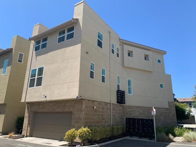 5808 Nugget Way, Dublin CA: https://media.crmls.org/mediaz/c9095a18-4884-45b0-83ee-ab04d081038a.jpg