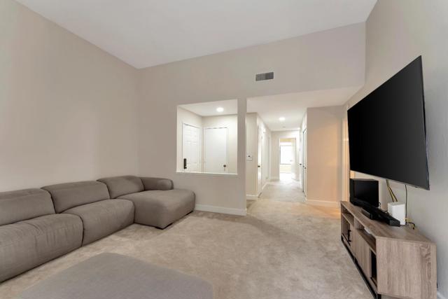 3668 Stoneglen S, Richmond CA: https://media.crmls.org/mediaz/c9096b61-1605-43f6-b89e-f83bd1b940de.jpg