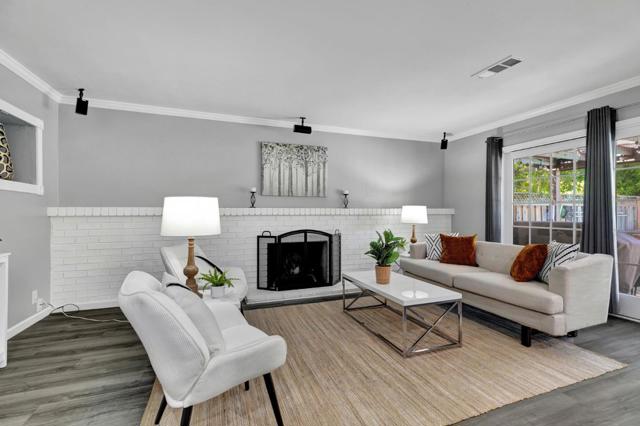 184 Park Sharon Drive, San Jose CA: https://media.crmls.org/mediaz/c90a4683-9ea3-4d1a-a7d6-fe82e4f685fb.jpg
