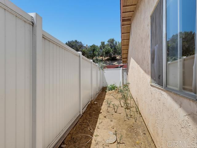 5949 Tonawanda Dr, San Diego, CA 92139 photo 35