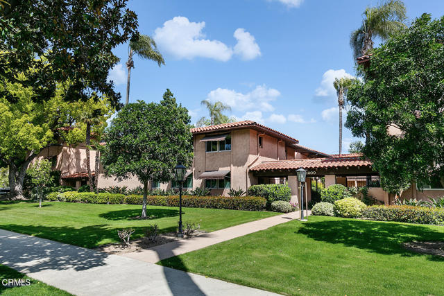 1200 S Orange Grove Boulevard, Pasadena CA: https://media.crmls.org/mediaz/c90af08c-5887-4c6d-8534-5cad0a989340.jpg