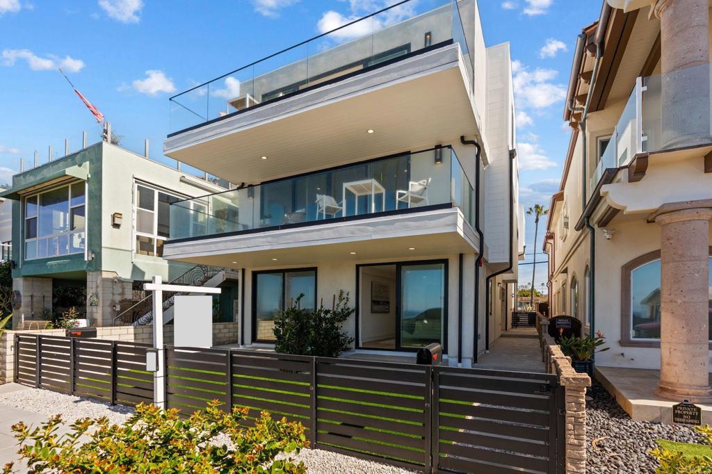 214 Pacific Street - photo 2
