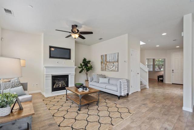 130 Lusitano Way, Gilroy CA: https://media.crmls.org/mediaz/c90b4de0-0441-410a-855c-35fd44d2bec3.jpg