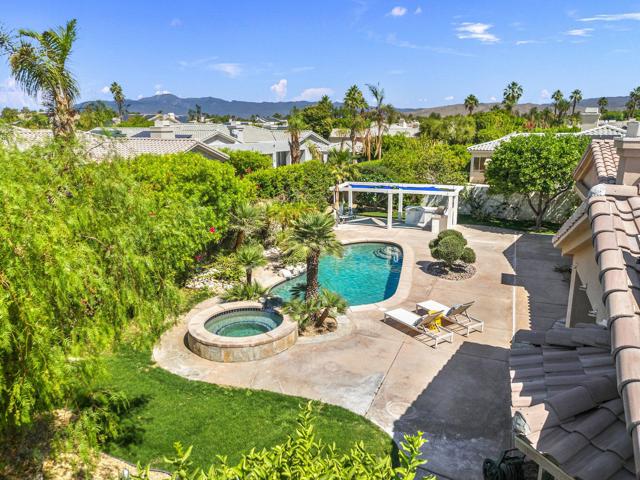 7 King Edward Court, Rancho Mirage CA: https://media.crmls.org/mediaz/c90b8d85-af5f-4dde-b39b-fe0054ee0493.jpg