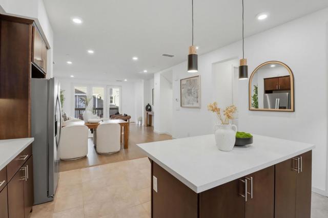 537 San Lorenzo Terrace, Sunnyvale CA: https://media.crmls.org/mediaz/c90c9352-b1a4-430f-952c-f1988e4b05c7.jpg