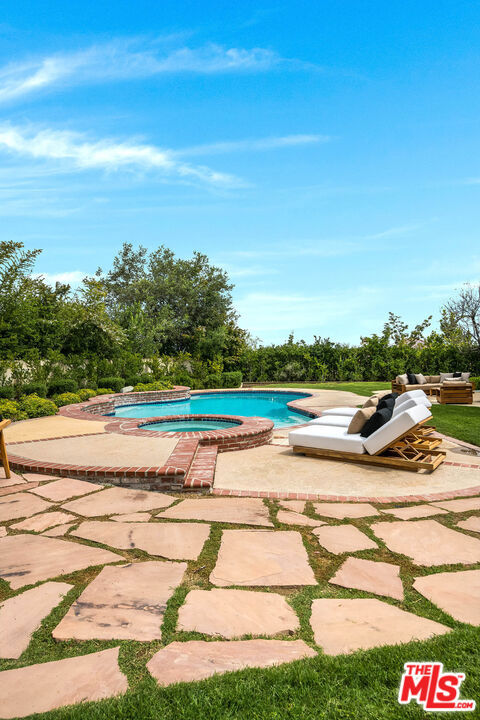 Image 38 of 45 For 24049 Chestnut Way