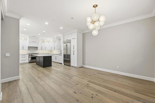 6467 Alexandri Cir, Carlsbad CA: https://media.crmls.org/mediaz/c90cebc2-beed-4a74-be3b-21f69e28eb0c.jpg