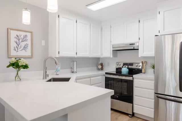 42 Arabian Way, Scotts Valley CA: https://media.crmls.org/mediaz/c90d10db-6b66-47db-8d16-ea64f41976d7.jpg