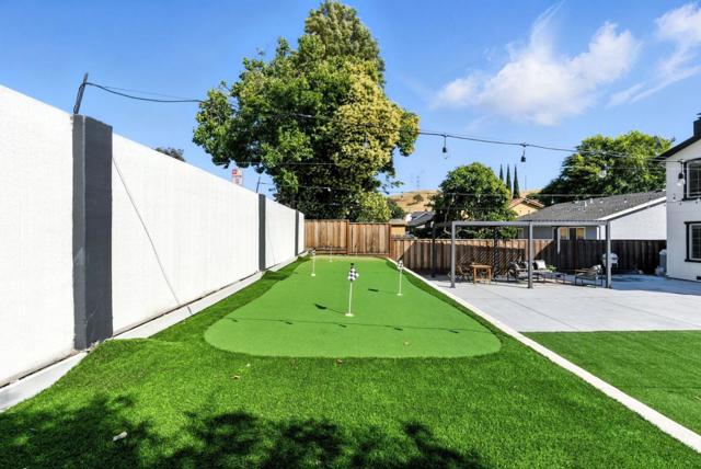 7528 Phinney Place, San Jose CA: https://media.crmls.org/mediaz/c90ef0e5-6489-4ae7-b268-66d7d36e812e.jpg