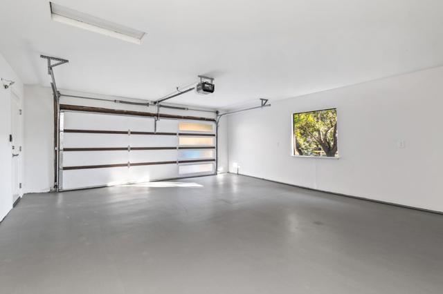 162 Coronado Avenue, San Carlos CA: https://media.crmls.org/mediaz/c910e1ef-e885-4bab-a70d-0d521f6fa080.jpg
