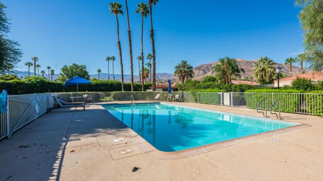 133 Torremolinos Drive, Rancho Mirage CA: https://media.crmls.org/mediaz/c91238e5-8991-48e5-b587-7e909795154e.jpg