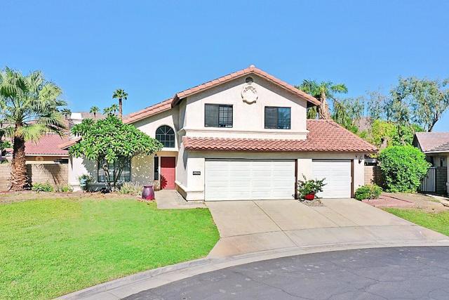 49035 Serenata Court, La Quinta CA: https://media.crmls.org/mediaz/c912be19-7239-4978-a8db-bb794a79c165.jpg