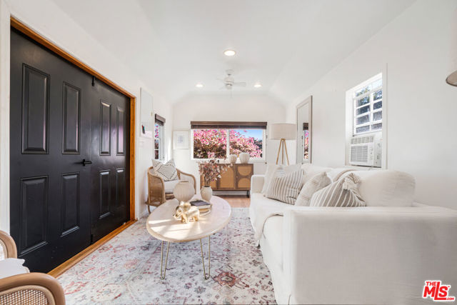 Drew Fenton | 4263 Vista Place Malibu CA | MLS: 7428610