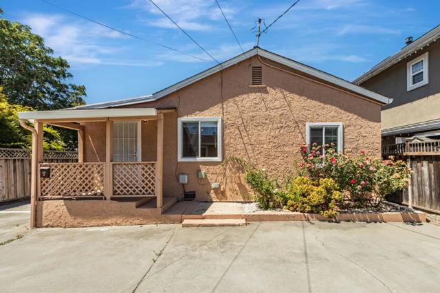 295 N 16th Street, San Jose CA: https://media.crmls.org/mediaz/c9138f88-e419-4003-ae79-f25427486881.jpg