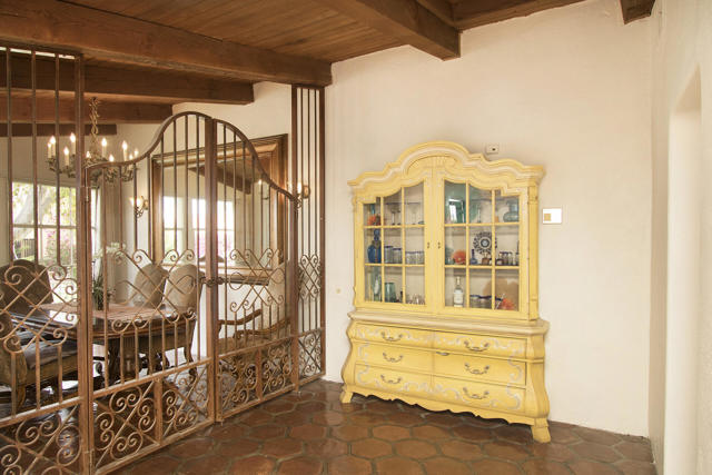 52404 Avenida Rubio, La Quinta CA: https://media.crmls.org/mediaz/c913e66f-3400-4895-98fd-b8e9549c600b.jpg