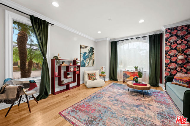 5105 Via El Cerro, Newbury Park CA: https://media.crmls.org/mediaz/c91420ed-17b6-4339-95d9-d0df28582142.jpg