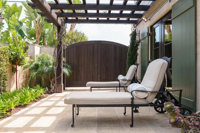 730 Stratford Court, Del Mar CA: https://media.crmls.org/mediaz/c915d735-afc5-41e7-bd52-1a6f4934e467.jpg