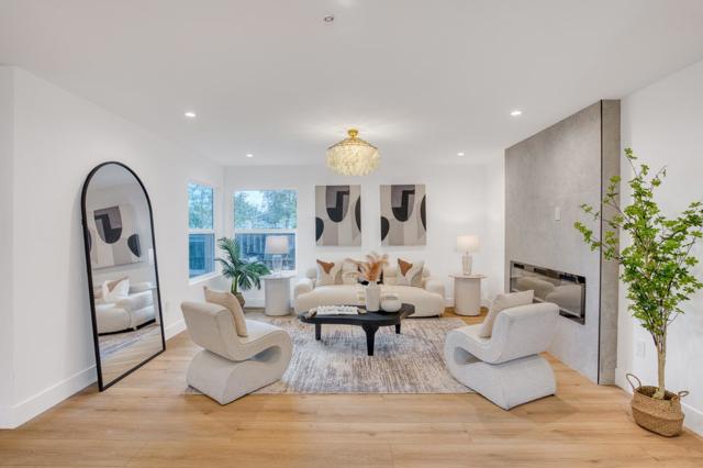 236 Ryder Street, San Mateo CA: https://media.crmls.org/mediaz/c9172db2-be96-40dd-a7d8-23a53f53b483.jpg