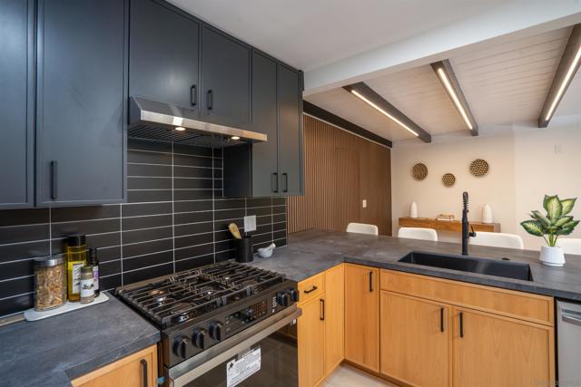 4664 Isleta Ave, San Diego CA: https://media.crmls.org/mediaz/c917337e-ad15-4f12-8079-bc9bbdc88ddf.jpg