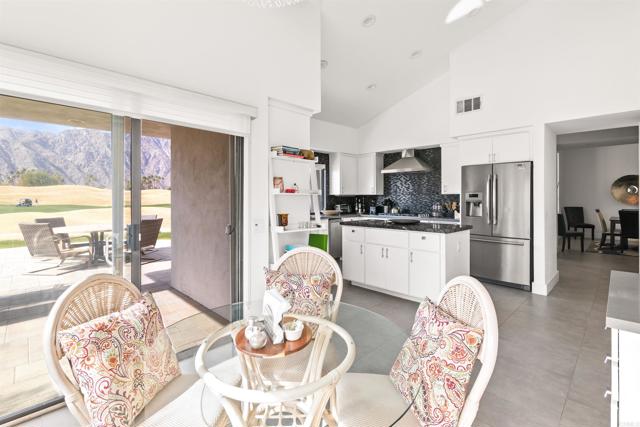 54877 Inverness Way, La Quinta CA: https://media.crmls.org/mediaz/c917597e-3be9-4b7c-8400-68e03c6378fe.jpg