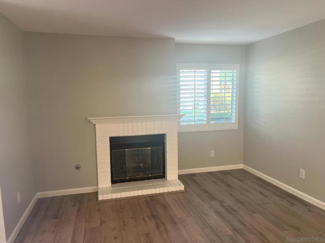 11349 Avenida DeLos Lobos Unit F, San Diego CA: https://media.crmls.org/mediaz/c9196cb5-1b6c-4d86-a9b3-84430ce1d410.jpg