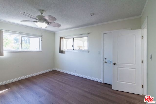 8646 Corbin Avenue, Northridge CA: https://media.crmls.org/mediaz/c91b23da-3aad-4ff8-9a8a-d597a45e49cf.jpg