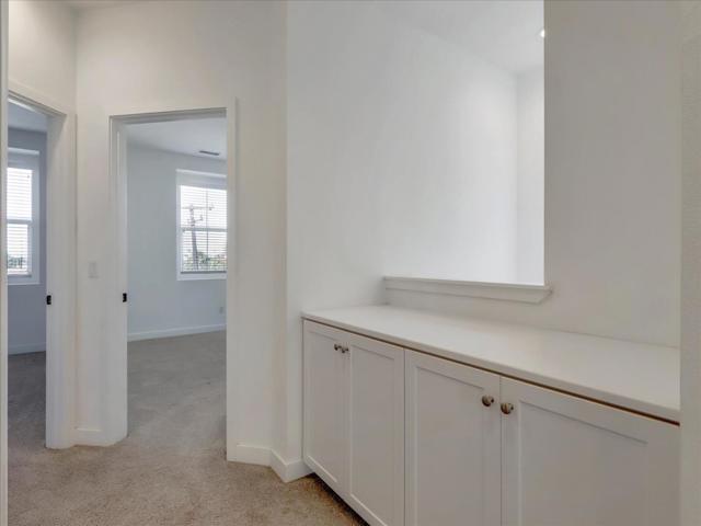1452 N Harbor Boulevard, Santa Ana CA: https://media.crmls.org/mediaz/c91b8c52-bc35-44d4-b61d-5c6060ba4092.jpg