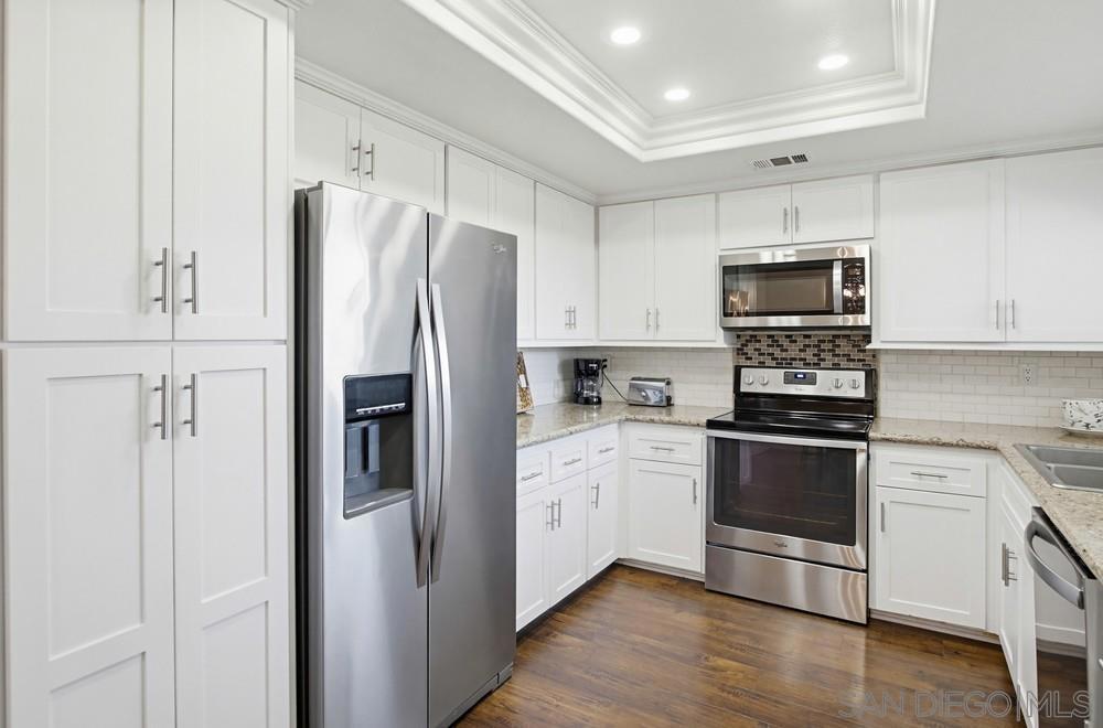 16677 Diaz Dr - photo 12