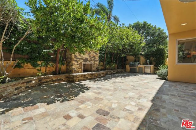 3200 Elm Avenue, Manhattan Beach, California 90266, 5 Bedrooms Bedrooms, ,4 BathroomsBathrooms,Residential,For Sale,Elm,25584821