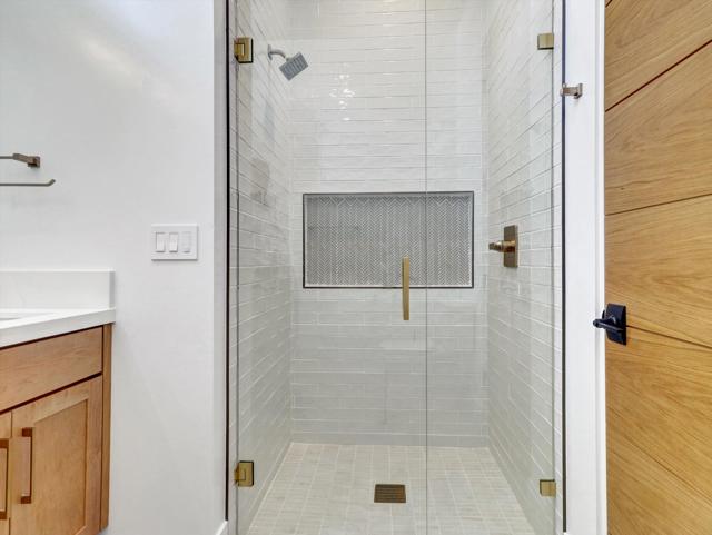 52120 Avenida Alvarado, La Quinta CA: https://media.crmls.org/mediaz/c9204c08-3647-44ff-91df-b33a9cb6b568.jpg