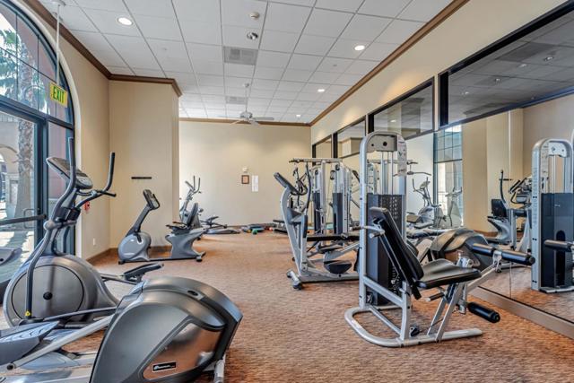 88 S Broadway, Millbrae CA: https://media.crmls.org/mediaz/c9206eeb-b2c8-4cdf-97e9-c394b31db547.jpg