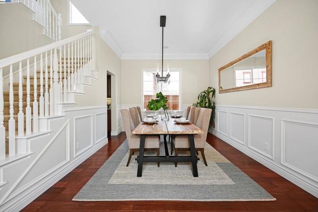 3712 Stonehenge Way, San Ramon CA: https://media.crmls.org/mediaz/c92189cf-3f2a-473b-ad4c-144ad89a2789.jpg