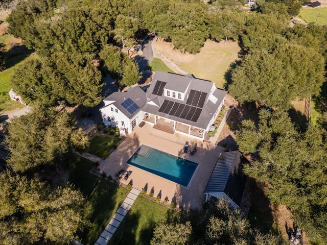 10555 Watsonville Road, Gilroy CA: https://media.crmls.org/mediaz/c923e87e-1281-4b86-ae29-fd4d7a83eed2.jpg