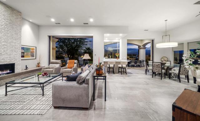 75757 Via Stia, Indian Wells CA: https://media.crmls.org/mediaz/c9248c8b-560f-487c-9931-66358c462643.jpg