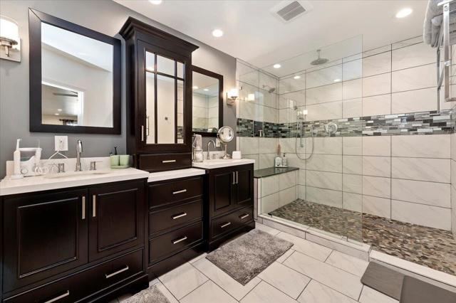 Image 40 of 72 For 73191 Shadow Mountain Drive